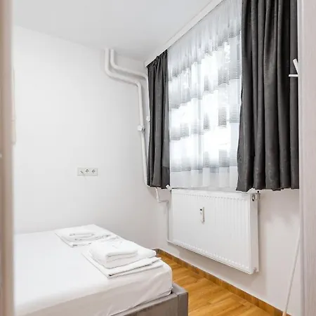 1bd Elegance On Vasil Levski Boulevard *